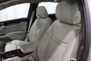 Cadillac XTS 2016 Premium 4dr Sedan