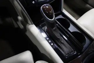 Cadillac XTS 2016 Premium 4dr Sedan
