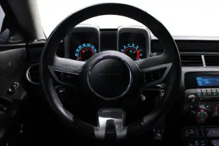 Chevrolet Camaro 2010 SS 2dr Coupe w/2SS