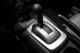 Chevrolet Camaro 2010 SS 2dr Coupe w/2SS