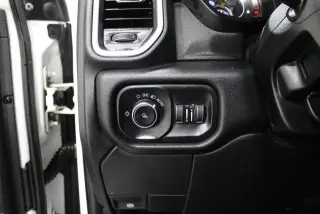 Ram 2500 2019 4x4 Big Horn 4dr Crew Cab 6.3 ft. SB Pickup