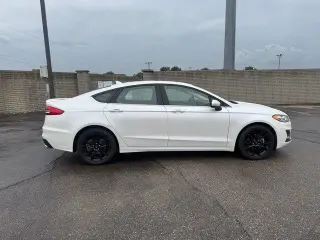 Ford Fusion 2019 SE 4dr Sedan