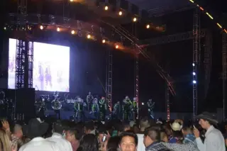 Banda Sinaloense contratación