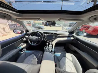 2018 Toyota Camry Hybrid XLE