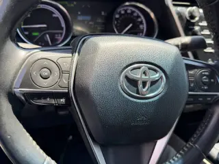 2018 Toyota Camry Hybrid XLE