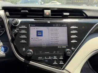 2018 Toyota Camry Hybrid XLE