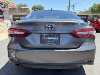 2018 Toyota Camry Hybrid XLE