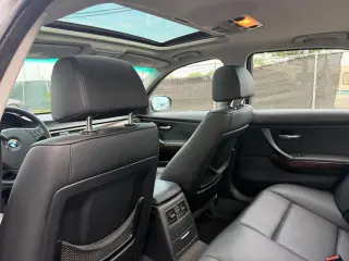 2009 BMW 3 Series 4dr Sdn 328i RWD SULEV