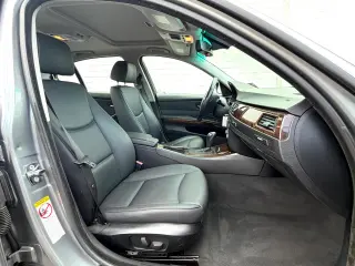 2009 BMW 3 Series 4dr Sdn 328i RWD SULEV
