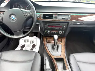 2009 BMW 3 Series 4dr Sdn 328i RWD SULEV