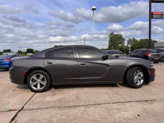 2016 Dodge Charger SXT