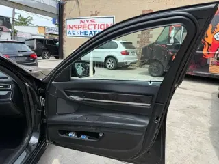 2011 BMW 7-Series 750Li xDrive
