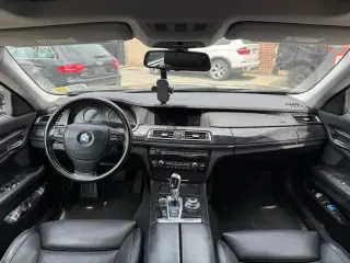 2011 BMW 7-Series 750Li xDrive