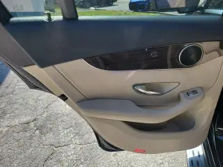 Mercedes-Benz GLC 2020 GLC 300 4dr SUV