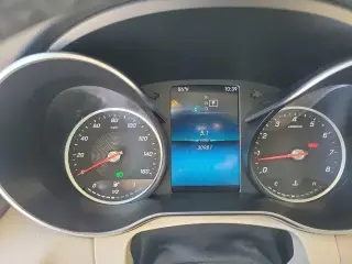 Mercedes-Benz GLC 2020 GLC 300 4dr SUV