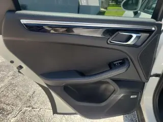 Porsche Macan 2020 AWD 4dr SUV