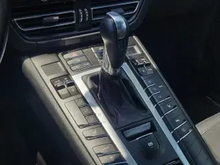 Porsche Macan 2021 AWD 4dr SUV