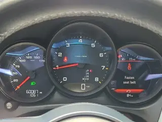 Porsche Macan 2021 AWD 4dr SUV