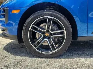 Porsche Macan 2021 AWD 4dr SUV