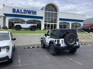 Jeep Wrangler 2012 4x4 Sport 2dr SUV