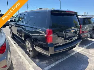 Chevrolet Suburban 2019 4x2 LT 4dr SUV