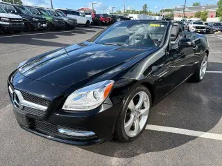 Mercedes-Benz SLK 2012 SLK 350 2dr Convertible