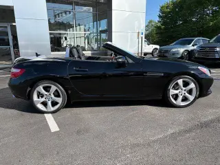 Mercedes-Benz SLK 2012 SLK 350 2dr Convertible