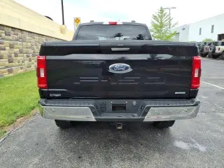Ford F-150 2023 4x4 King Ranch 4dr SuperCrew 6.5 ft. SB