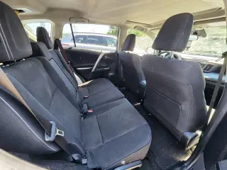 Toyota RAV4 2017 AWD XLE 4dr SUV