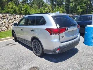Mitsubishi Outlander 2020 SE 4dr SUV