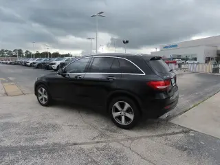 Mercedes-Benz GLC 2016 GLC 300 4dr SUV