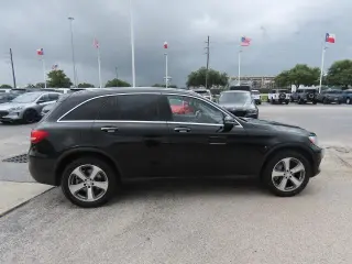 Mercedes-Benz GLC 2016 GLC 300 4dr SUV