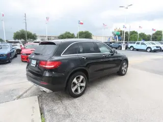 Mercedes-Benz GLC 2016 GLC 300 4dr SUV