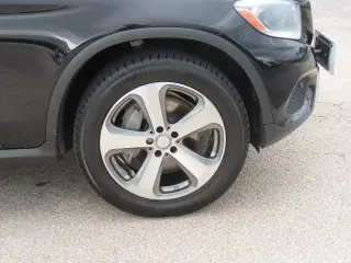 Mercedes-Benz GLC 2016 GLC 300 4dr SUV