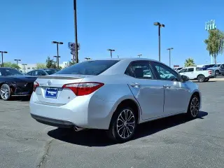 Toyota Corolla 2015 S 4dr Sedan