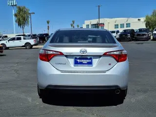Toyota Corolla 2015 S 4dr Sedan