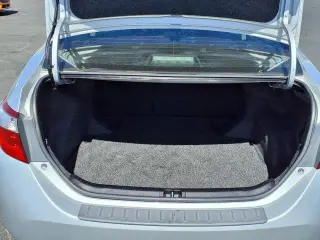 Toyota Corolla 2015 S 4dr Sedan