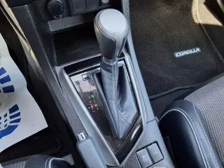 Toyota Corolla 2015 S 4dr Sedan