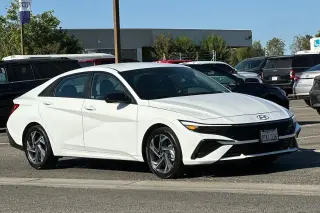 Hyundai ELANTRA 2025 SEL Sport 4dr Sedan