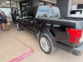 Ford F-150 2019 4x4 Limited 4dr SuperCrew 5.5 ft. SB