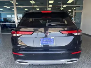 Mitsubishi Outlander 2024 SE 4dr SUV