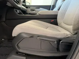 Honda Pilot 2023 AWD LX 4dr SUV