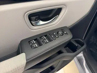 Honda Pilot 2023 AWD LX 4dr SUV