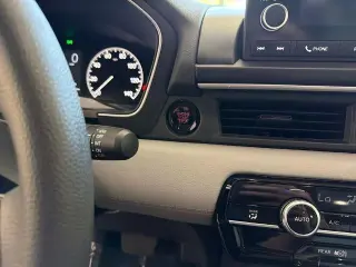 Honda Pilot 2023 AWD LX 4dr SUV