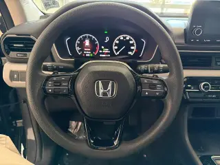 Honda Pilot 2023 AWD LX 4dr SUV