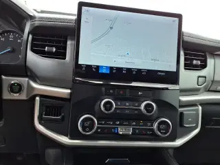 Ford Expedition 2024 4x2 XLT 4dr SUV