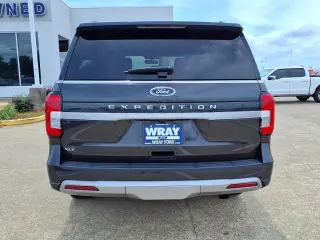 Ford Expedition 2024 4x2 XLT 4dr SUV