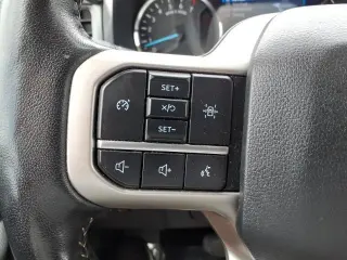 Ford Expedition 2024 4x2 XLT 4dr SUV
