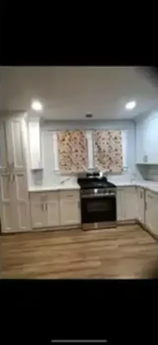 SE RENTA RECAMARA