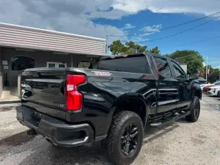 2021 Chevrolet Silverado 1500 LT Trail Boss Crew Cab Long Box 4WD